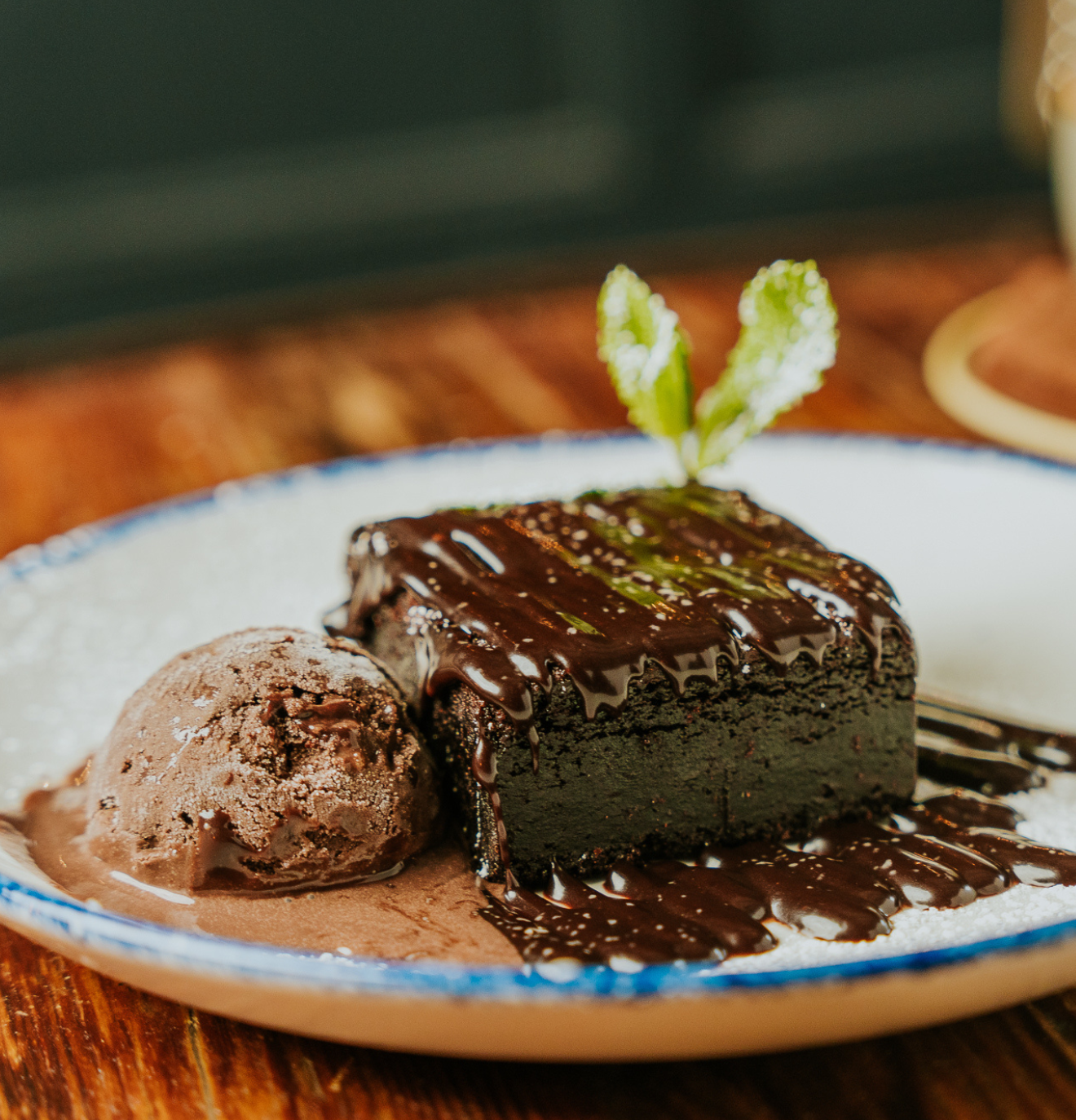 Dinner & Dining at The Swan in Bromsgrove